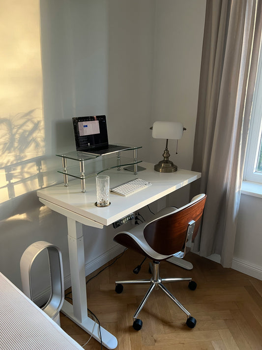 🧹 10-Minute Desk Declutter Hacks That Actually Work