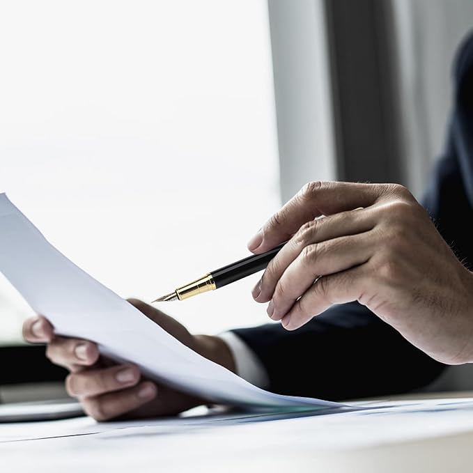 Cheericome Fountain Pen - Ink Pen for Smooth Writing - Exquisite Fountain pen gift set for Men & Women - Fountain Pen Fine Nib,Includes 10 Ink Cartridges and Ink Refill Converter - Black-DeskLoop Office