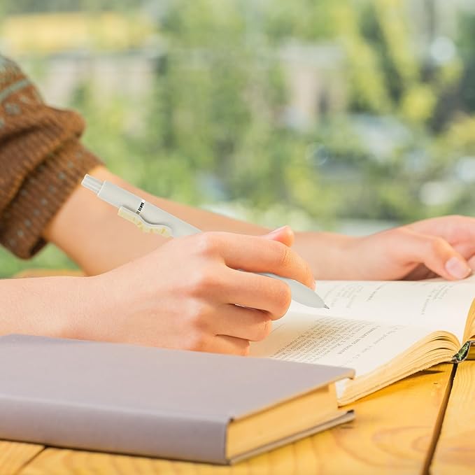 Ddaowanx Cute Cat Pens,8 Pcs 0.5mm Quick Dry Black Ink Gel Pens Fine Point Smooth Writing Pens,Cat Lover Gifts for Women Men-DeskLoop Office