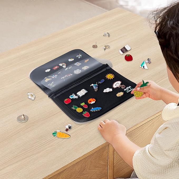 Enamel pin display bag, 8-page pin trading book, collectible pin board, suitable for storing pins, brooches, patches (pink)-DeskLoop Office