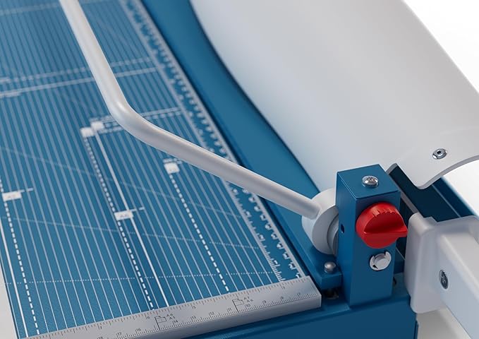 Dahle 567 Premium Guillotine Trimmer, 21" Cut Length, 35 Sheet Capacity, Self-Sharpening Blade, Manual Clamp, w/Safety Guard-DeskLoop Office