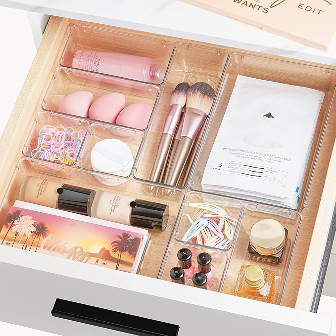 Vtopmart 25 PCS Clear Plastic Drawer Organizers Set, 4-Size Versatile Bathroom and Vanity Drawer Organizer Trays, Storage Bins for Makeup, Bedroom, Kitchen Gadgets Utensils and Office-DeskLoop Office