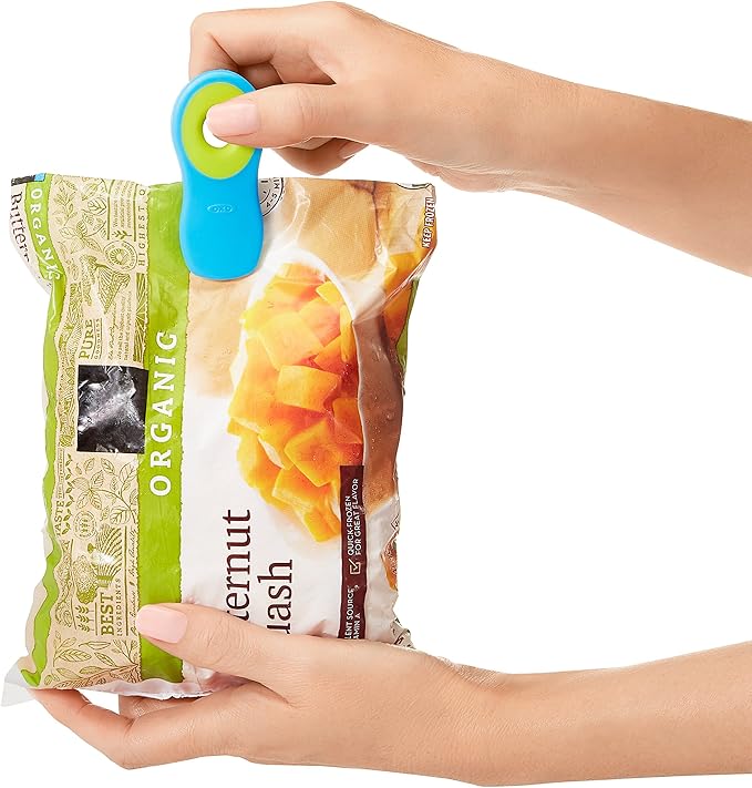 OXO Good Grips All-Purpose Magnetic Clips - Image 4