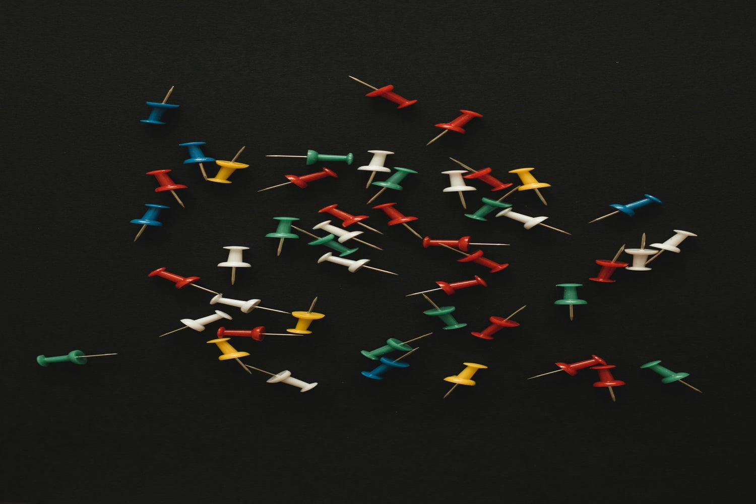 Push Pins & Thumb Tacks