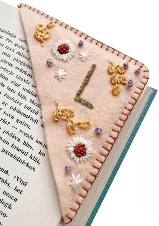 MOTEERLLU Personalized Hand Embroidered Corner Bookmark by MOTEERLLU