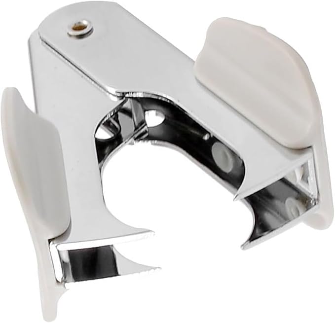 White Steel Pine Style Staple Remover by Calsgkspray
