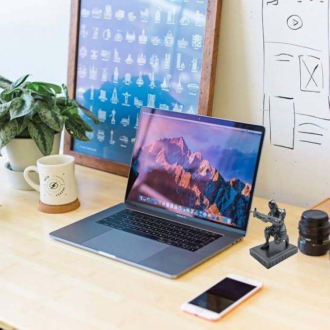 Medieval Knight Pen Holder Office Desk Decor Birthday Gifts for Men Father Husband Unique-DeskLoop Office