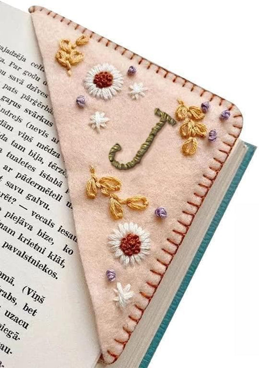 MOTEERLLU Personalized Hand Embroidered Corner Bookmark by MOTEERLLU
