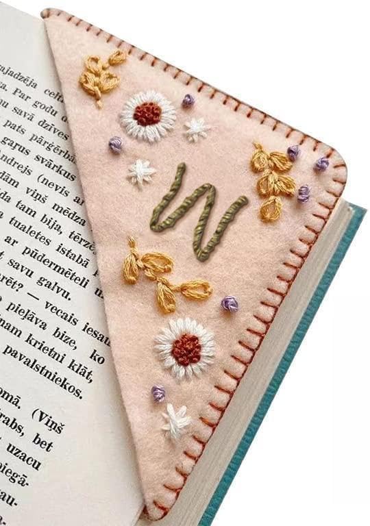 MOTEERLLU Personalized Hand Embroidered Corner Bookmark by MOTEERLLU
