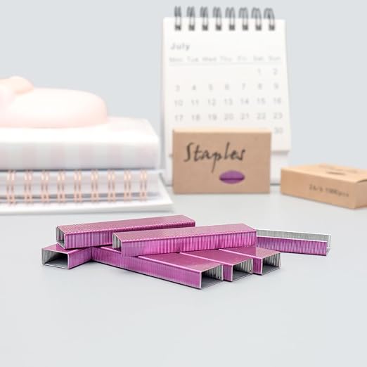 NatSumeBasics 3000 Rose Red Staples 26/6 Standard Colored Staple Refill - Image 2