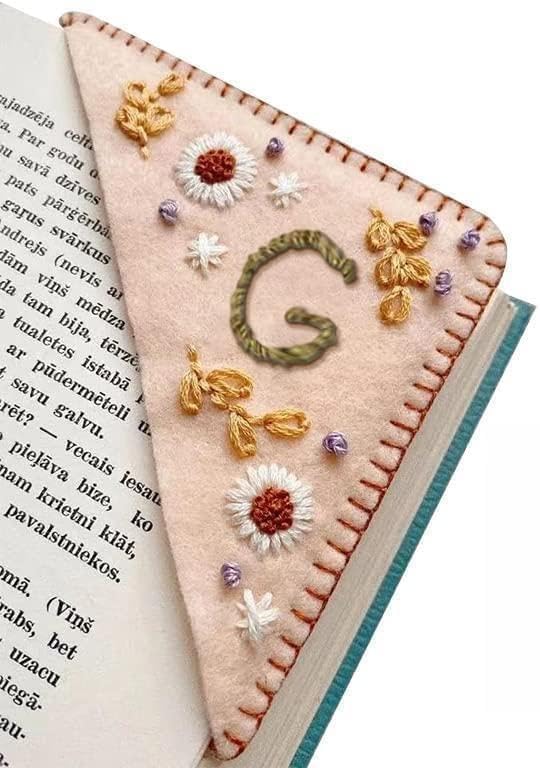 MOTEERLLU Personalized Hand Embroidered Corner Bookmark - Image 2