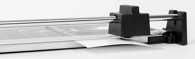 Dahle Vantage 50 Rotary Trimmer, 5 Sheet Capacity, Self-Sharpening, Automatic - Image 9