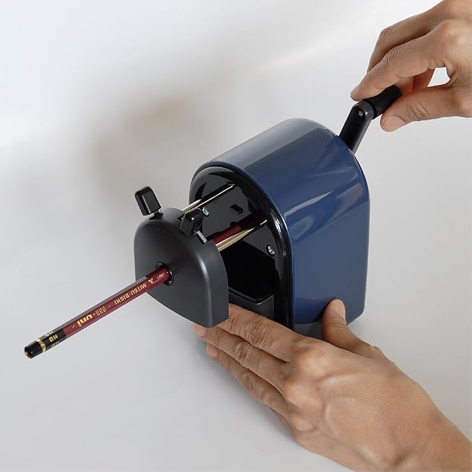 Uni KH-20 Hand Crank Wooden Pencil Sharpener - Image 4
