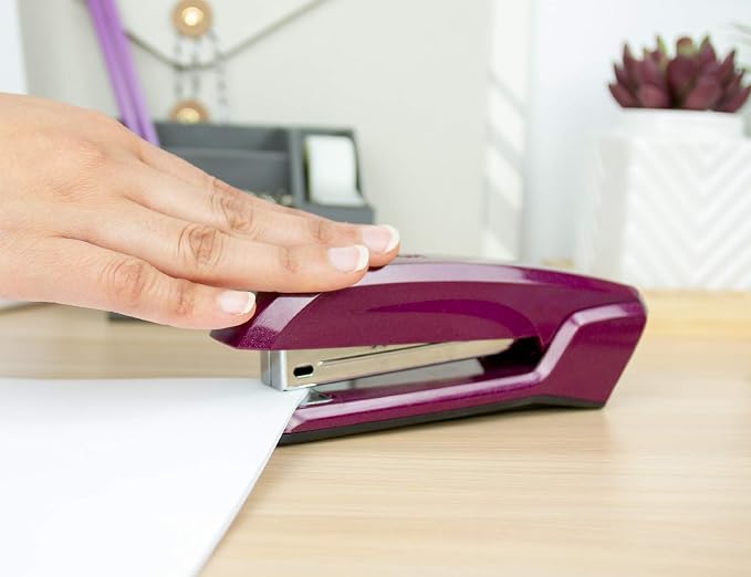 Bostitch Office Ascend 3 in 1 Stapler Integrated Remover & Staple Storage - Image 2