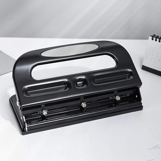 Amazon Basics 3 Hole Punch - Image 7