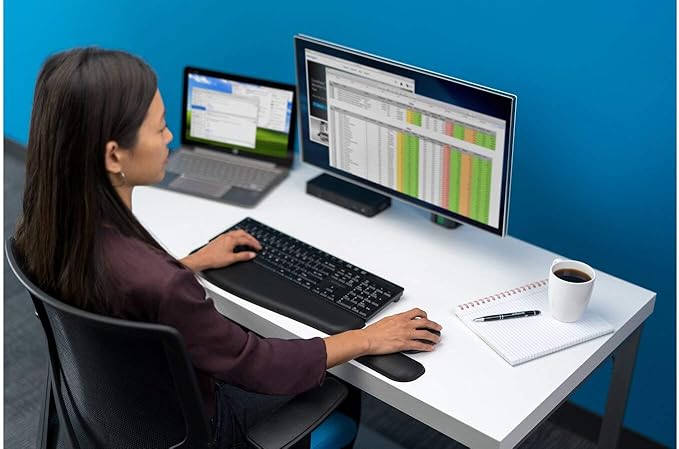 Kensington ErgoSoft Wrist Rest for Standard Keyboards - Image 2