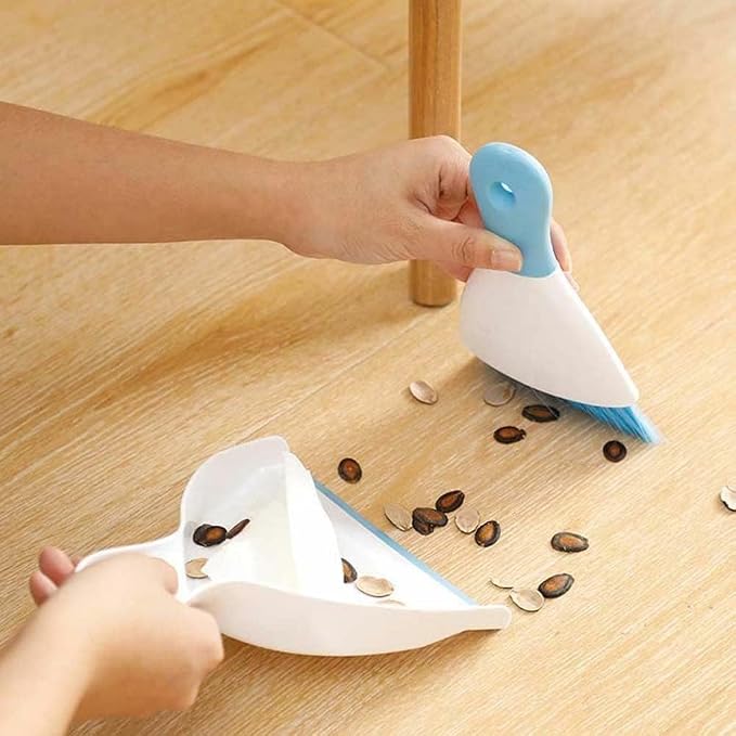Dustpan and Brush Set - Image 3