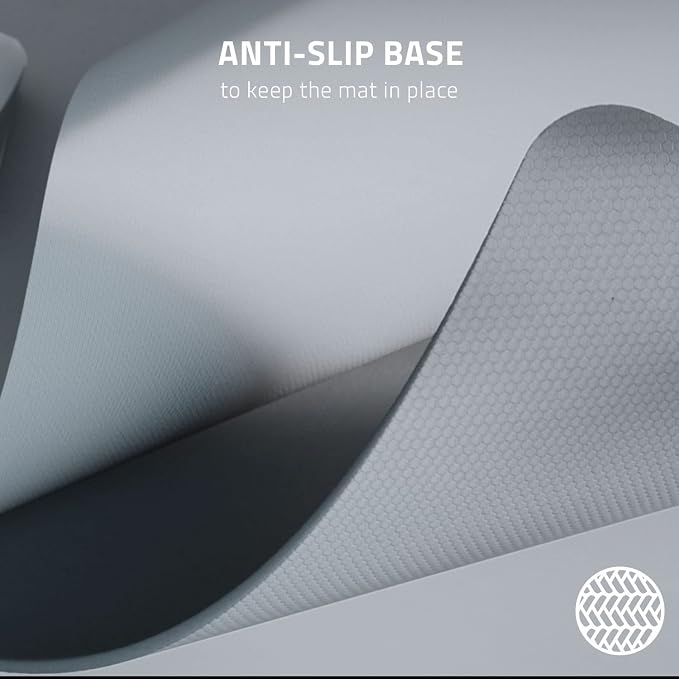 Razer Pro Glide Soft Mouse Mat: Thick, High-Density Rubber Foam - Image 4