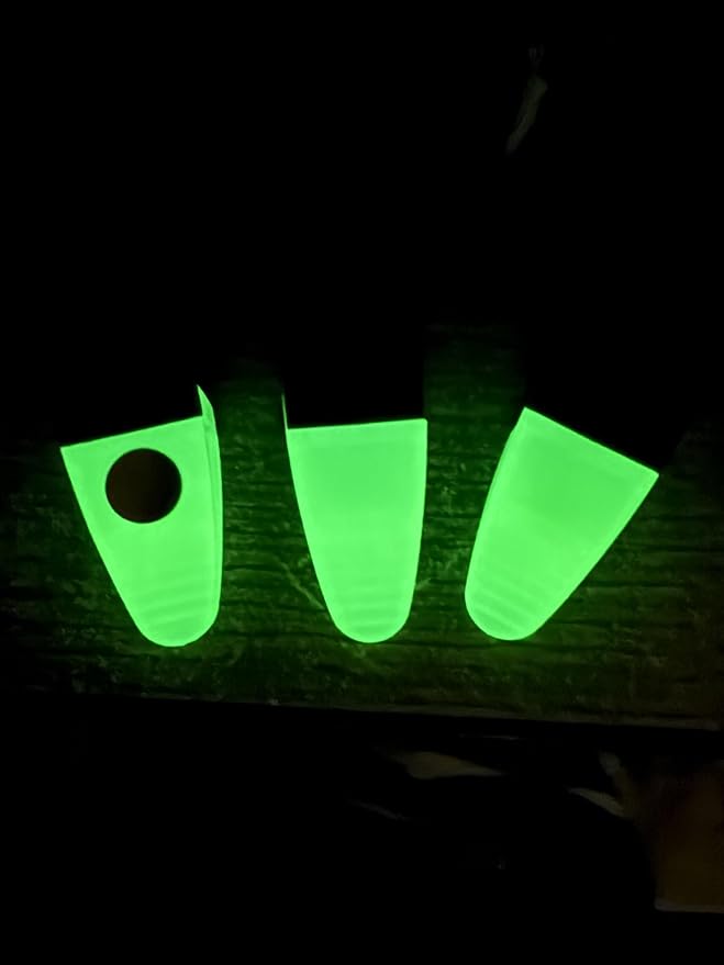 Thick Plastic Clips with Neodymium Magnet - Image 2