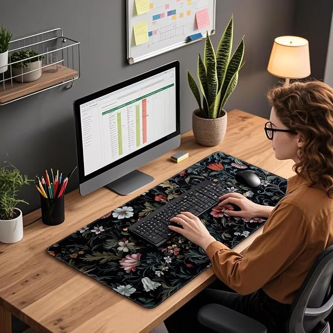 Dark Floral Pattern Large Gaming Mouse Pad 31.5"x15.7"｜XXL Desk Mat, Non-Slip - Image 3