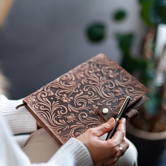 moonster Leather Journals for Women for Writing - Image 2