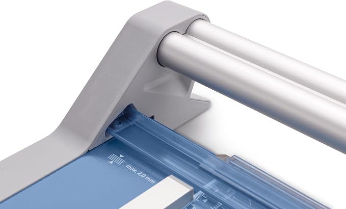 Dahle 558 Professional Rotary Trimmer, 12 Sheet Capacity, Self-Sharpening - Image 8