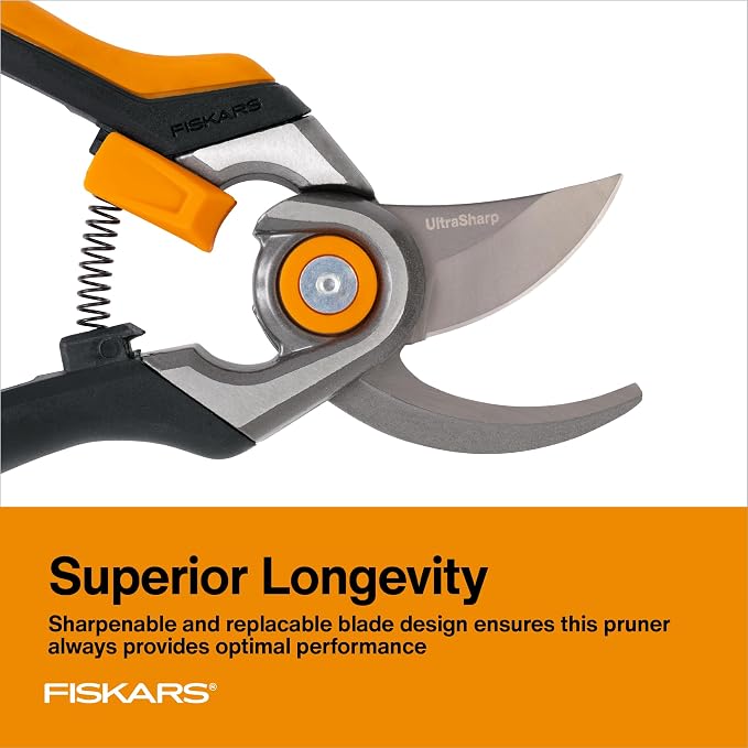 Fiskars Bypass Pruning Shears, Forged Steel Replaceable Blade, SoftGrip Handle - Image 4