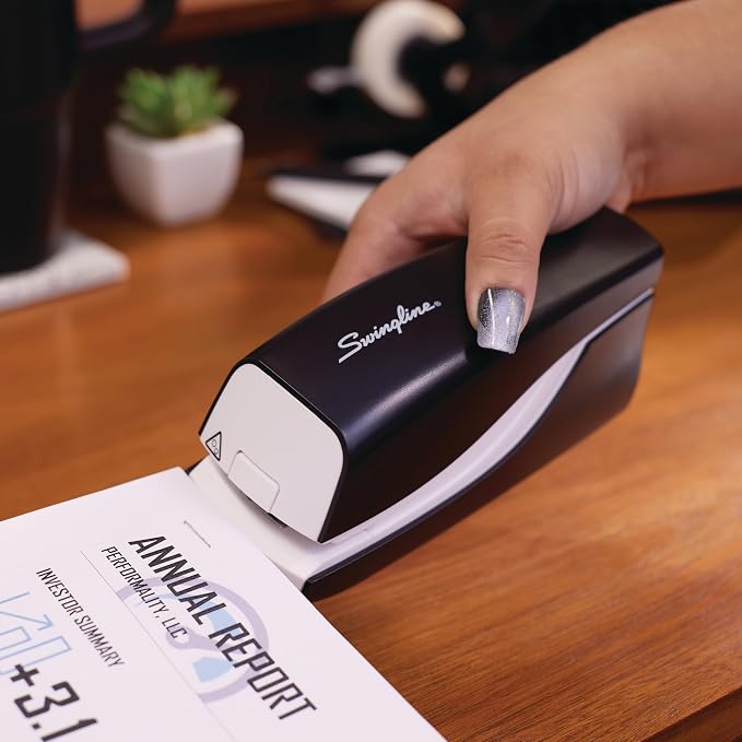 Swingline Electric Stapler, 20 Sheet Capacity - Image 6
