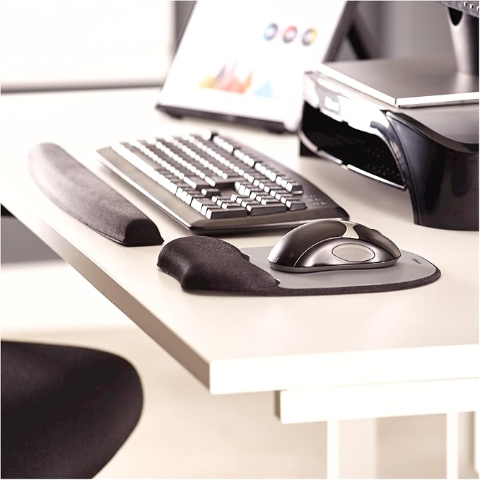 Fellowes Memory Foam Keyboard Wrist Rest - Image 4