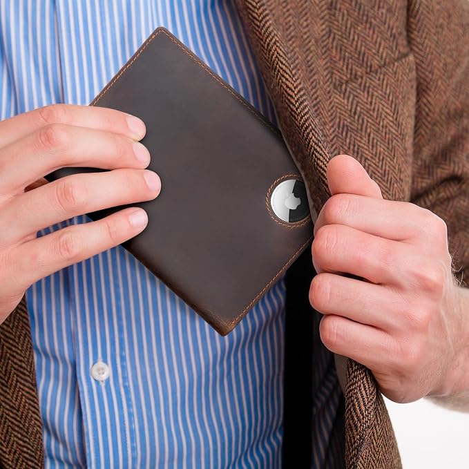 Polare Luxury RFID Blocking Leather Passport Holder Travel Wallet - Image 6