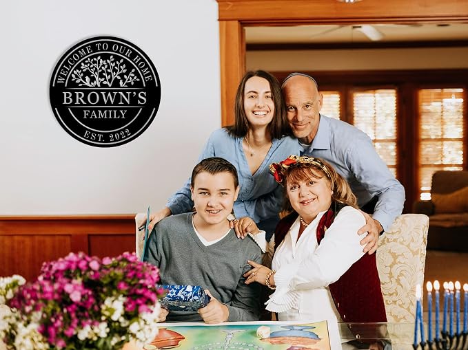 Welcome to Our Home Metal Sign, Personalized Family Name Tree of Life Sign - Image 2