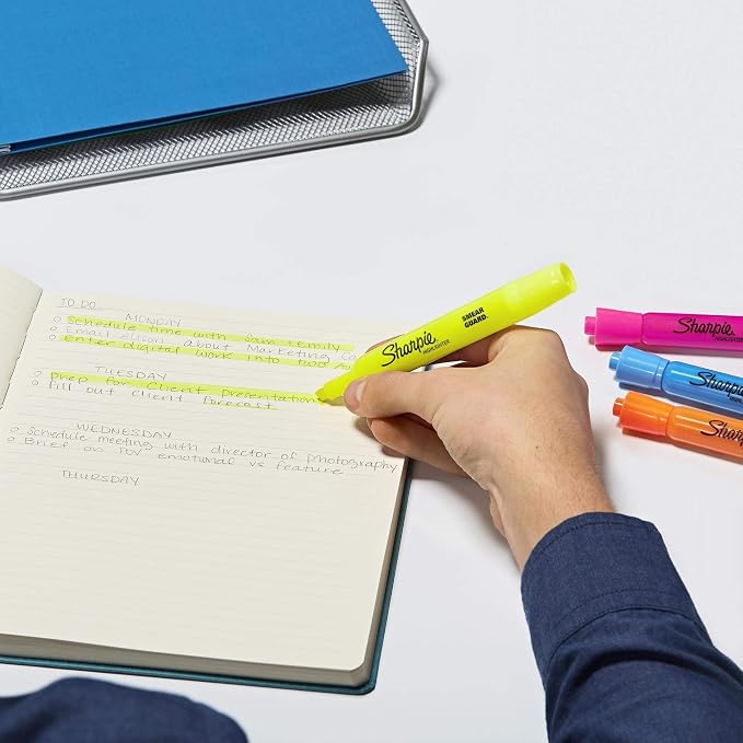 Sharpie Accent Tank-Style Highlighters, 6 Colored Highlighters - Image 5