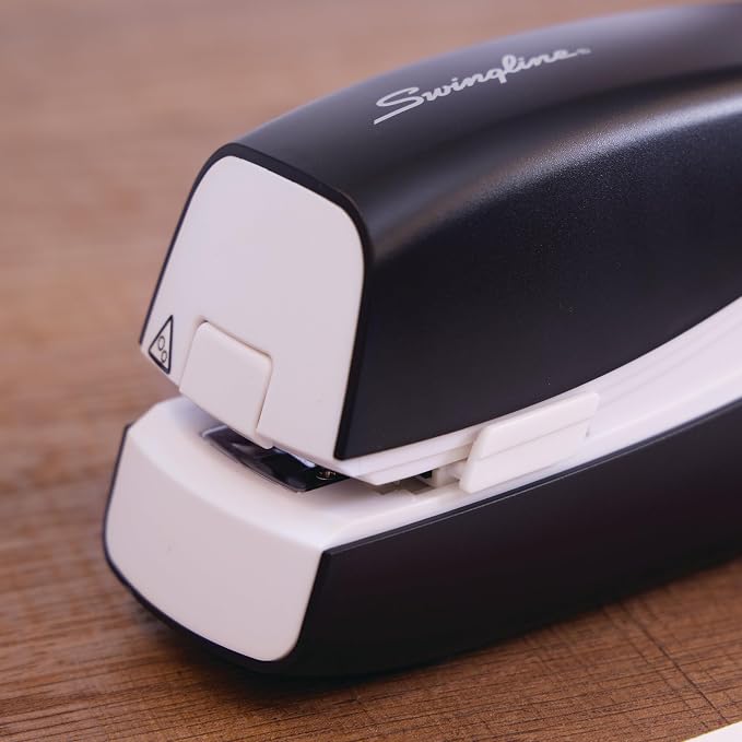 Swingline Electric Stapler, 20 Sheet Capacity, Full Strip, Plug In or Battery - Image 9