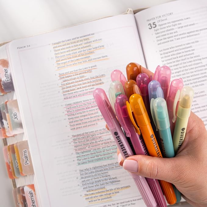 DIVERSEBEE Bible Highlighters and Pens No Bleed, 8 Pack Assorted Colors Gel - Image 6