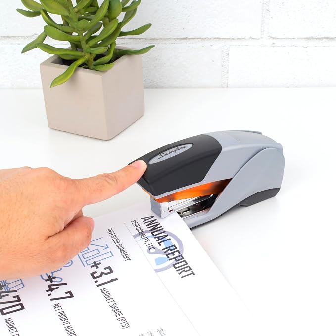 Swingline Stapler, Desktop Stapler, Compact Size, 25 Sheet Capacity, Optima 25 - Image 3