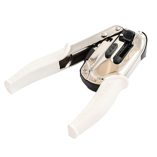We R Memory Keepers Euro Hook Paper Punch, 1.5 Inch Reach, Use - Image 3