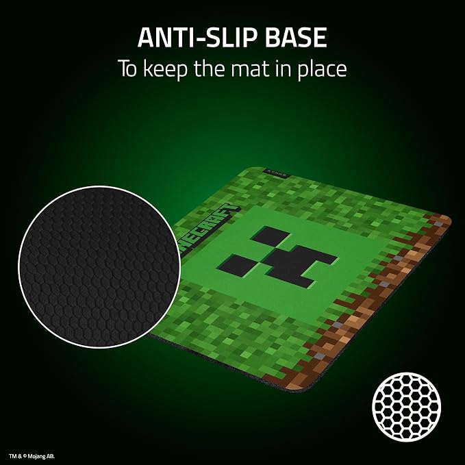 Razer Gigantus V2 Cloth Gaming Mouse Pad: Textured MicroWeave Cloth Surface - Image 6