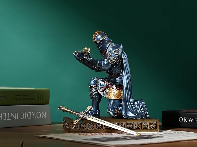 HDMbigmi King's Guard Leader Cloak Warrior Knight Pen Holder Mobile Phone Stand - Image 7