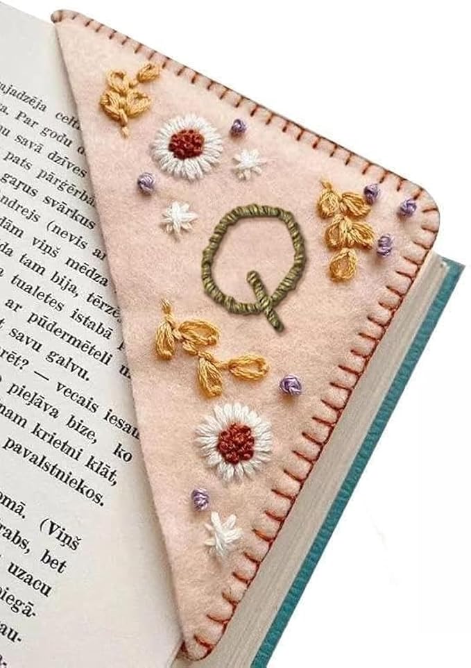 MOTEERLLU Personalized Hand Embroidered Corner Bookmark by MOTEERLLU