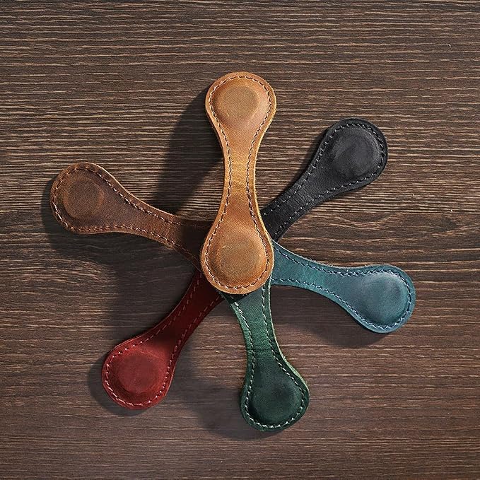 Personalized Magnetic Leather Bookmark, 26 Letters Custom Bookmarks, Handmade - Image 2