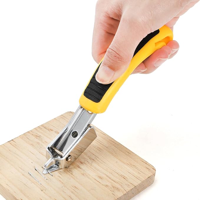 Hiceeden 4 Pcs Carpet Staple Remover Tools, Heavy Duty Staple Puller - Image 3