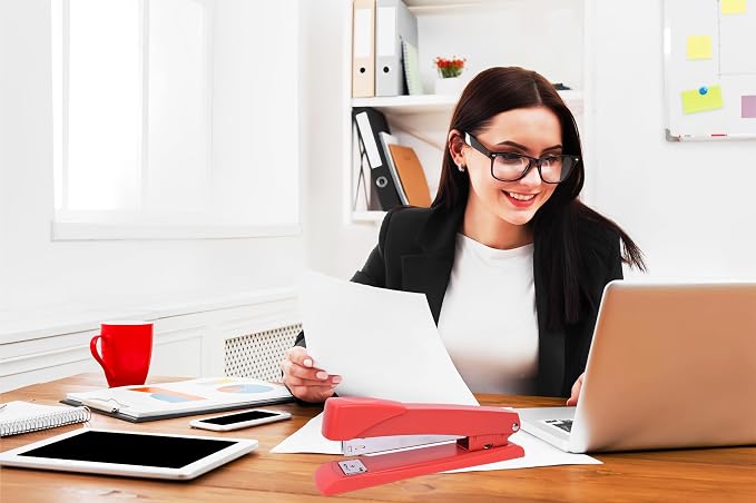 Clipco Red Stapler with 2000 Staples Full Desk Size - Image 3