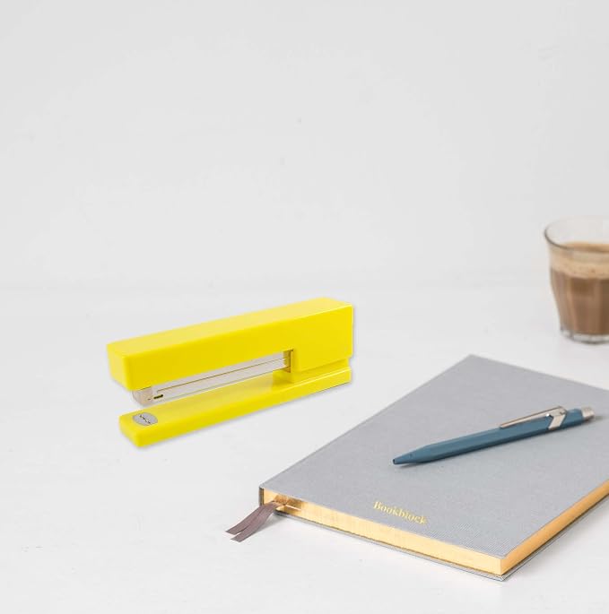 JAM PAPER Modern Desk Stapler - Image 5