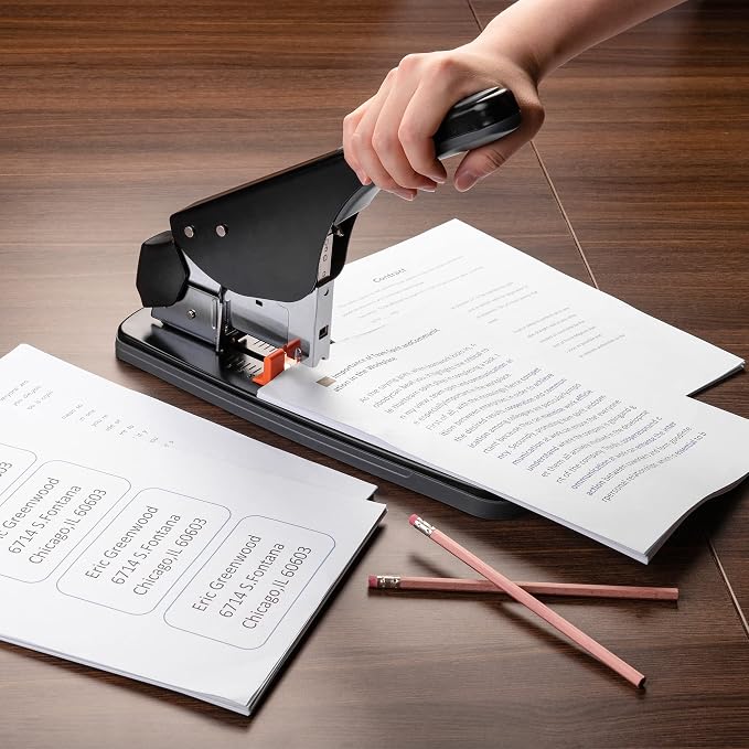 Amazon Basics Effortless Heavy-Duty Stapler, 210 Sheets High Capacity, Large - Image 3