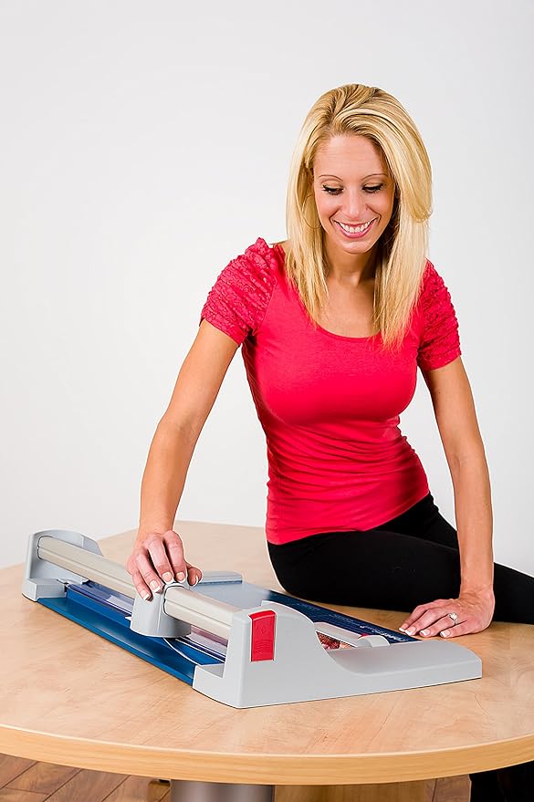 Dahle 442 Premium Rotary Trimmer, 20" Cut Length, 30 Sheet Capacity, Self-Sharpening, Automatic Clamp, German Engineered Paper Cutter-DeskLoop Office