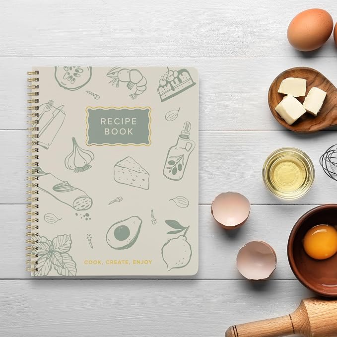 Elegant Recipe Book for 100+ Cherished Meals - Image 7