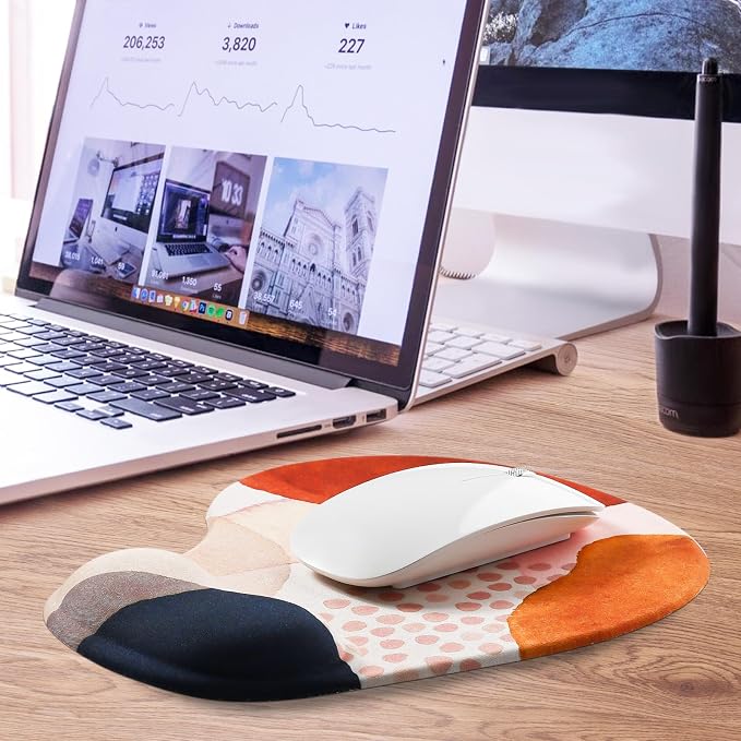 JIKIOU Mouse Pad, 2 Pack Ergonomic Mouse Pads - Image 7