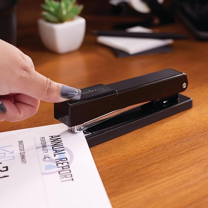 Swingline Stapler, 20 Sheet Capacity, LightDuty 405, Jam Free - Image 3