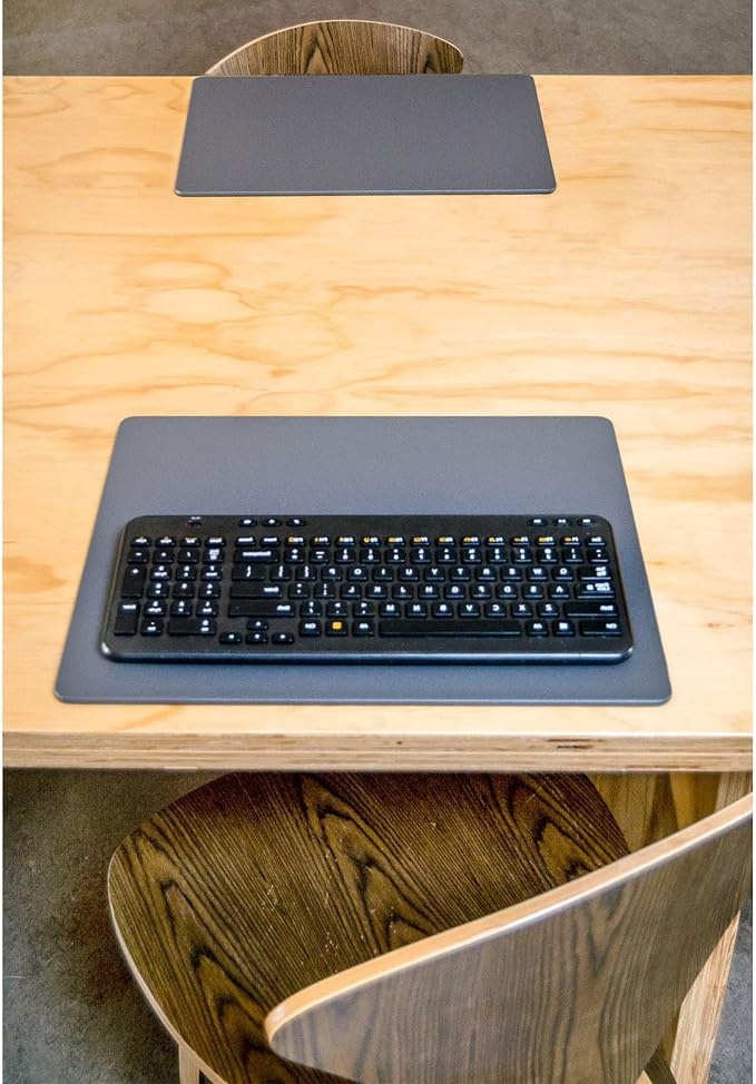 Dacasso 17" x 14" Gray Leatherette Luxury Conference Table Pad - Image 3