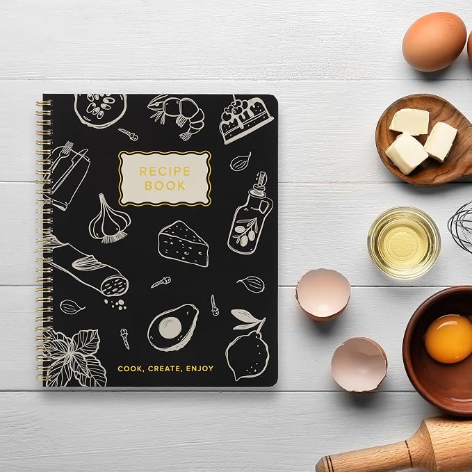 Elegant Recipe Book for 100+ Cherished Meals - Image 7